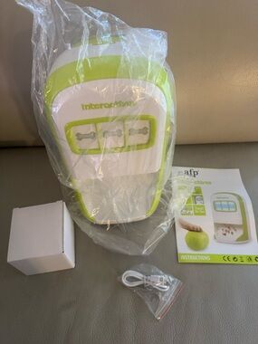 Dog Lucky Treat Toy With Rolling Ball Interactive Automatic Feeder Sound Light